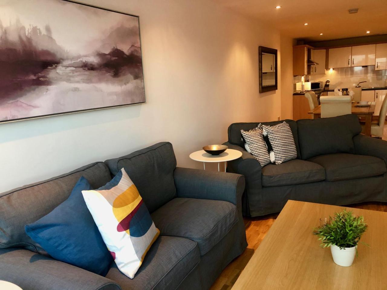River Heights Glasgow Esterno foto