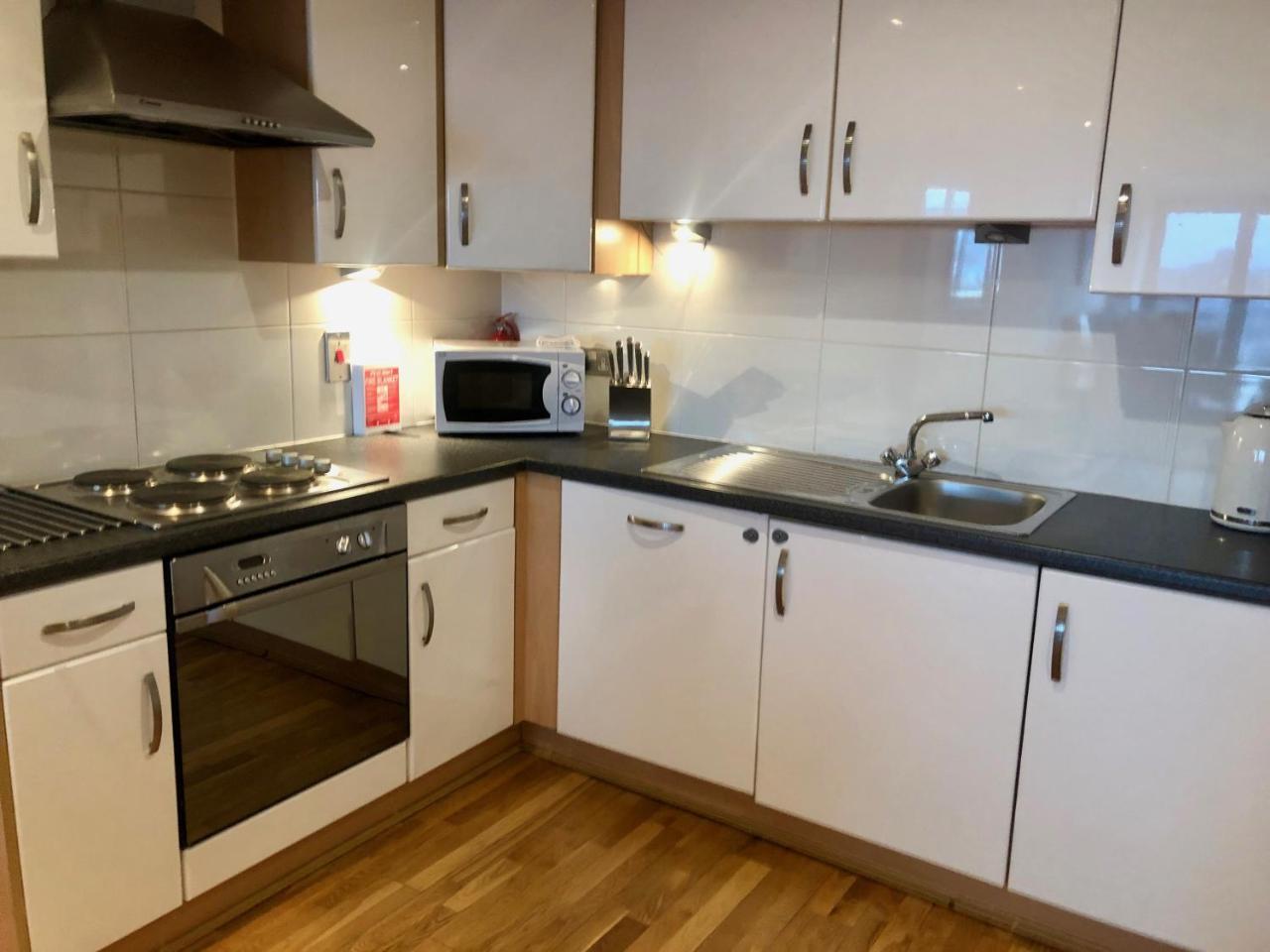 River Heights Glasgow Esterno foto